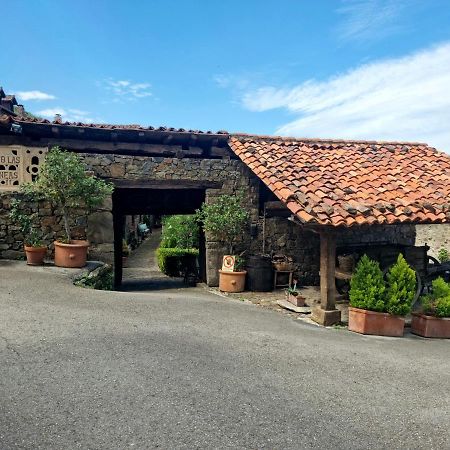 La Casa De Las Chimeneas Tudes Exteriör bild